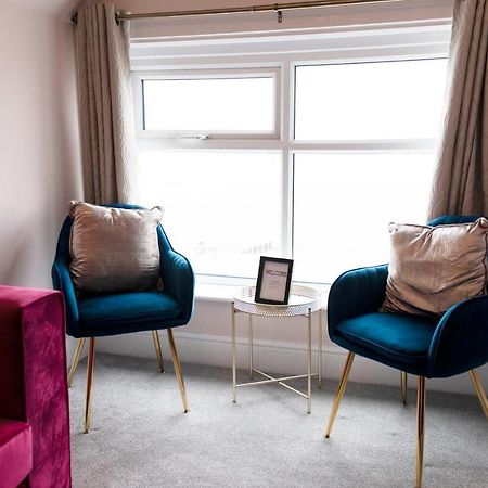 Charles Alexander Short Stay - Highcliffe Apartments Cleveleys Dış mekan fotoğraf
