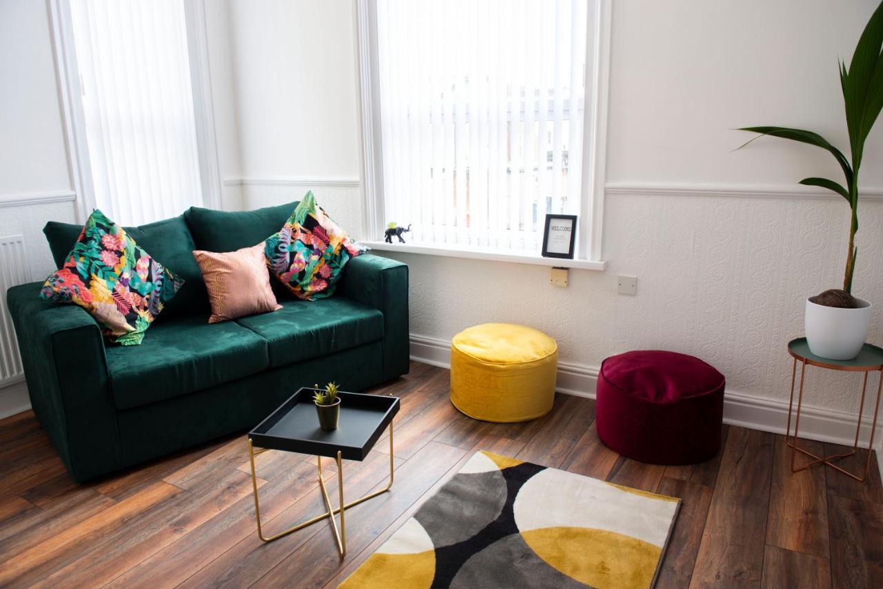 Charles Alexander Short Stay - Highcliffe Apartments Cleveleys Dış mekan fotoğraf