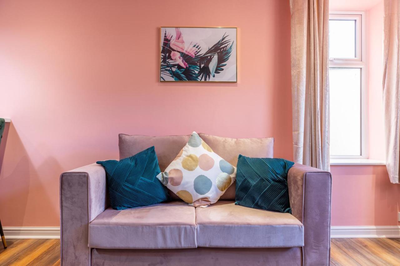 Charles Alexander Short Stay - Highcliffe Apartments Cleveleys Dış mekan fotoğraf