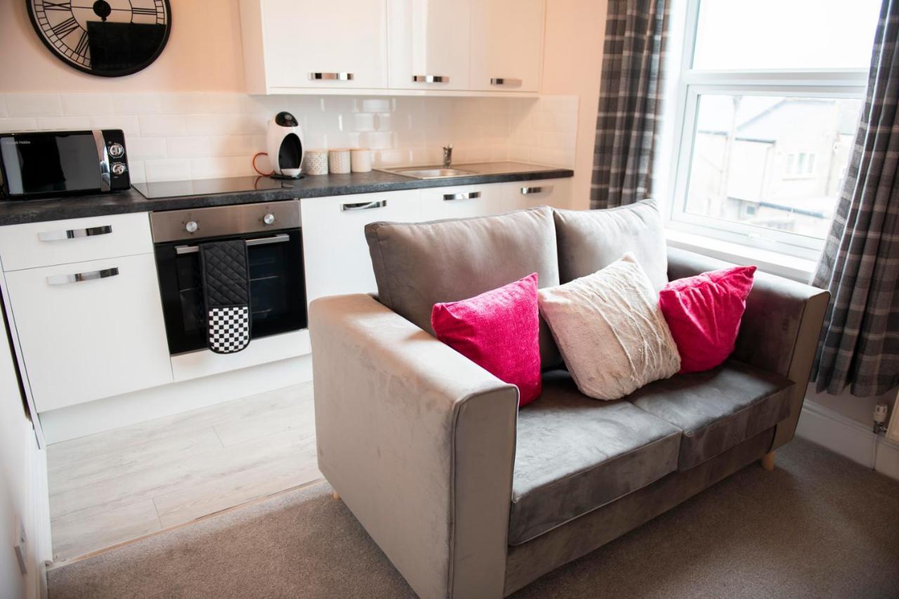 Charles Alexander Short Stay - Highcliffe Apartments Cleveleys Dış mekan fotoğraf
