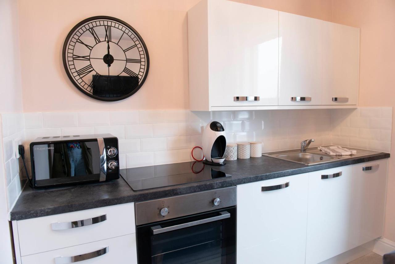Charles Alexander Short Stay - Highcliffe Apartments Cleveleys Dış mekan fotoğraf