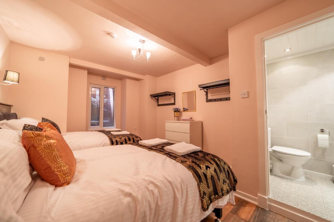 Charles Alexander Short Stay - Highcliffe Apartments Cleveleys Dış mekan fotoğraf