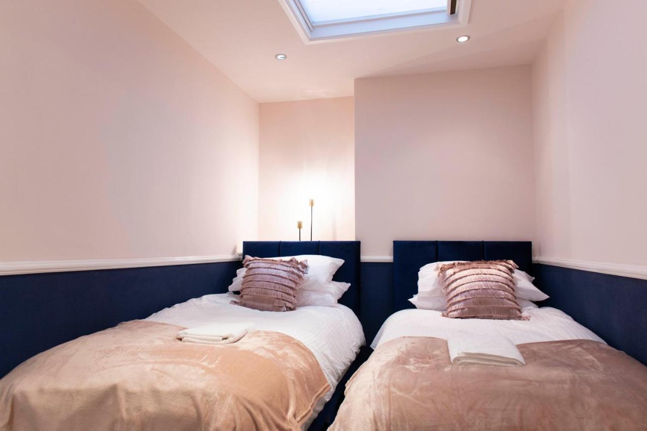 Charles Alexander Short Stay - Highcliffe Apartments Cleveleys Dış mekan fotoğraf